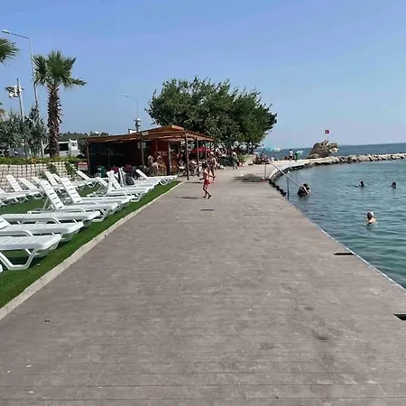 מלון Denize Yakin Huzurlu Bir Tatil אורלה