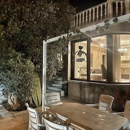 Denize Yakin Huzurlu Bir Tatil