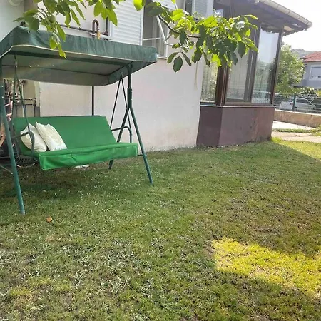 Denize Yakin Huzurlu Bir Tatil
